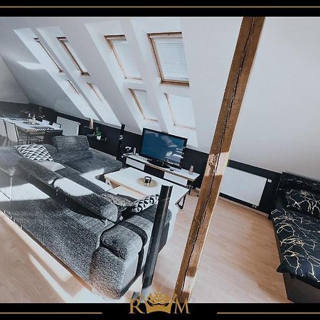 Rm Luxury Apartment In Prague • 6 People • Free Parking • Pets Bagian luar foto